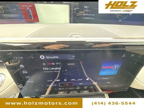 Used 2024 Lincoln Nautilus Reserve AWD/4WD image 13