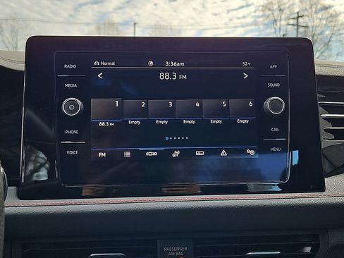 Certified 2025 Volkswagen Jetta GLI Autobahn image 18