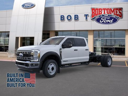 New 2026 Ford F450 XLT w/ XLT Value Package AWD/4WD image 1