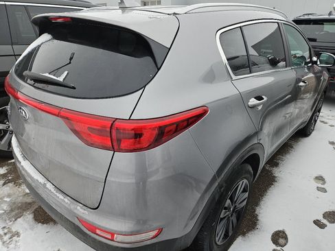 Used 2018 Kia Sportage LX w/ LX Popular Package image 8