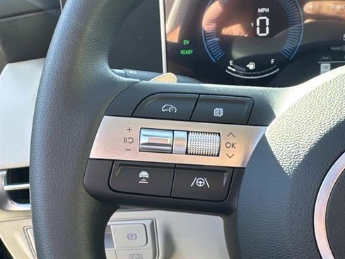 New 2026 Hyundai Tucson SEL image 16