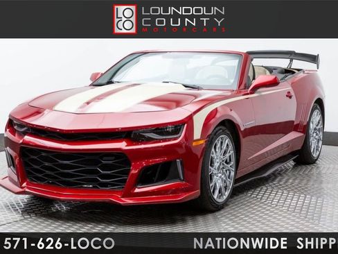 Used 2015 Chevrolet Camaro LT image 1