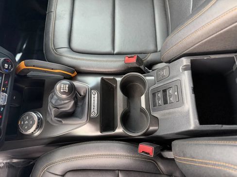 Used 2023 Ford Bronco Badlands AWD/4WD image 40