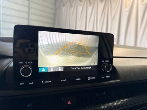Used 2024 Honda CR-V LX image 26