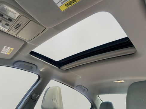 Used 2014 Honda Accord EX-L image 24