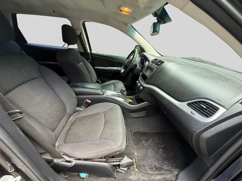 Used 2013 Dodge Journey SXT w/ Flexible Seating Group FWD image 15