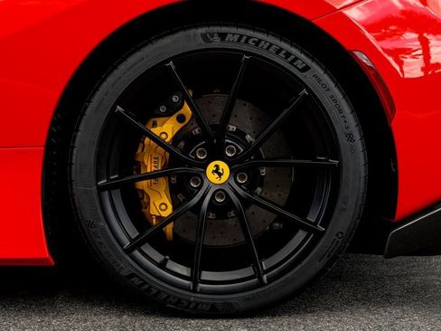 Used 2020 Ferrari 488 Pista Coupe image 13