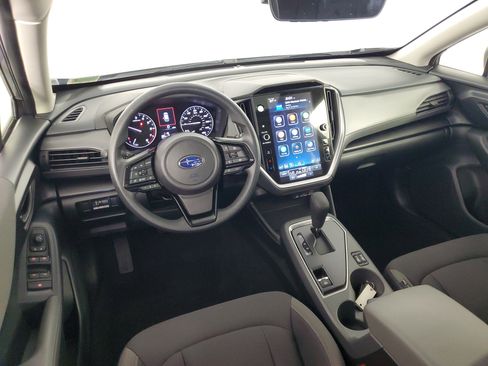 Used 2025 Subaru Crosstrek 2.0i Premium image 15
