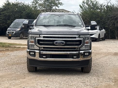 Used 2022 Ford F350 Lariat w/ Chrome Package AWD/4WD image 2