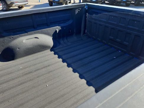 Used 2021 Chevrolet Colorado LT image 23