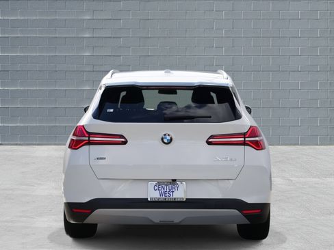 Used 2025 BMW X3 xDrive30i w/ M Sport Package image 4
