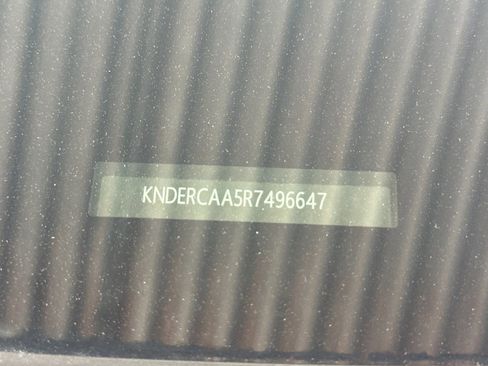 Certified 2024 Kia Seltos EX AWD/4WD image 39
