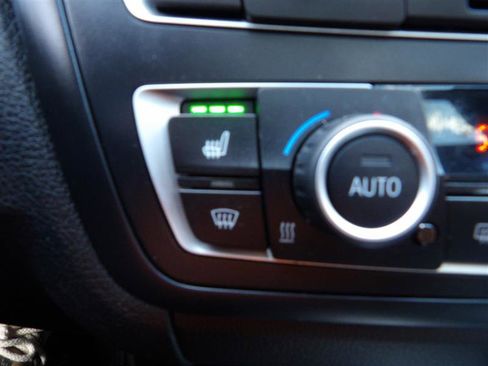 Used 2012 BMW 328i w/ Sport Package image 23