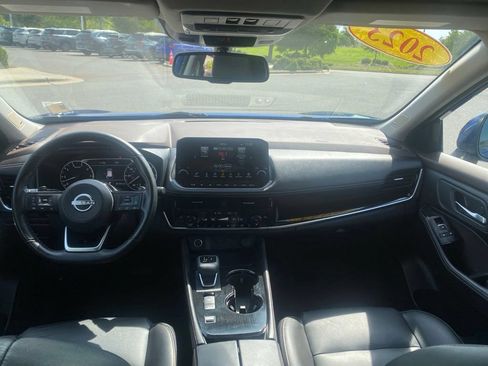 Used 2023 Nissan Rogue SL w/ SL Premium Package FWD image 34