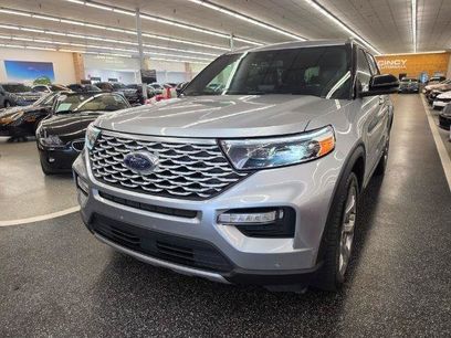 Used 2020 Ford Explorer Platinum w/ Premium Technology Package