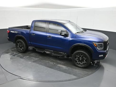 Used 2021 Nissan Titan PRO-4X w/ Pro-4x Convenience Package AWD/4WD image 34