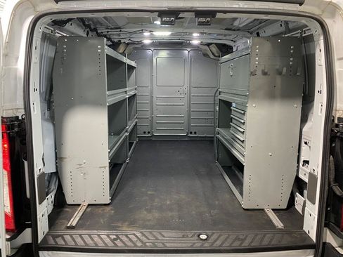 Used 2022 Ford Transit 250 Low Roof AWD image 9