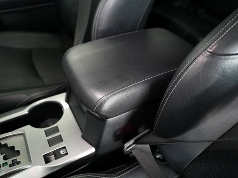 Used 2019 Toyota 4Runner Limited image 32