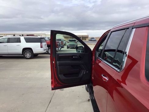 New 2026 Chevrolet Suburban Premier w/ Sun And Tow Package image 11