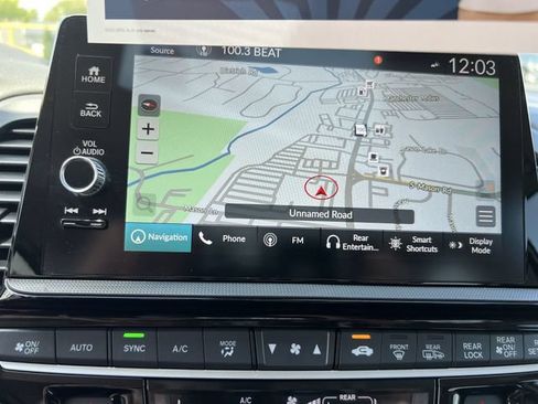 Used 2025 Honda Odyssey Elite image 16
