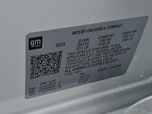 Used 2023 Buick Encore GX Select w/ Sport Touring Package FWD image 27