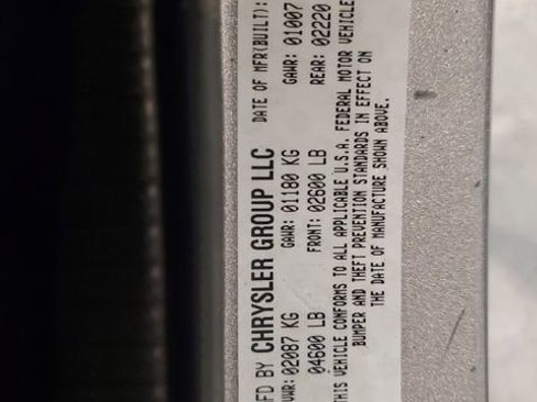 Used 2013 Chrysler 200 Touring FWD image 32