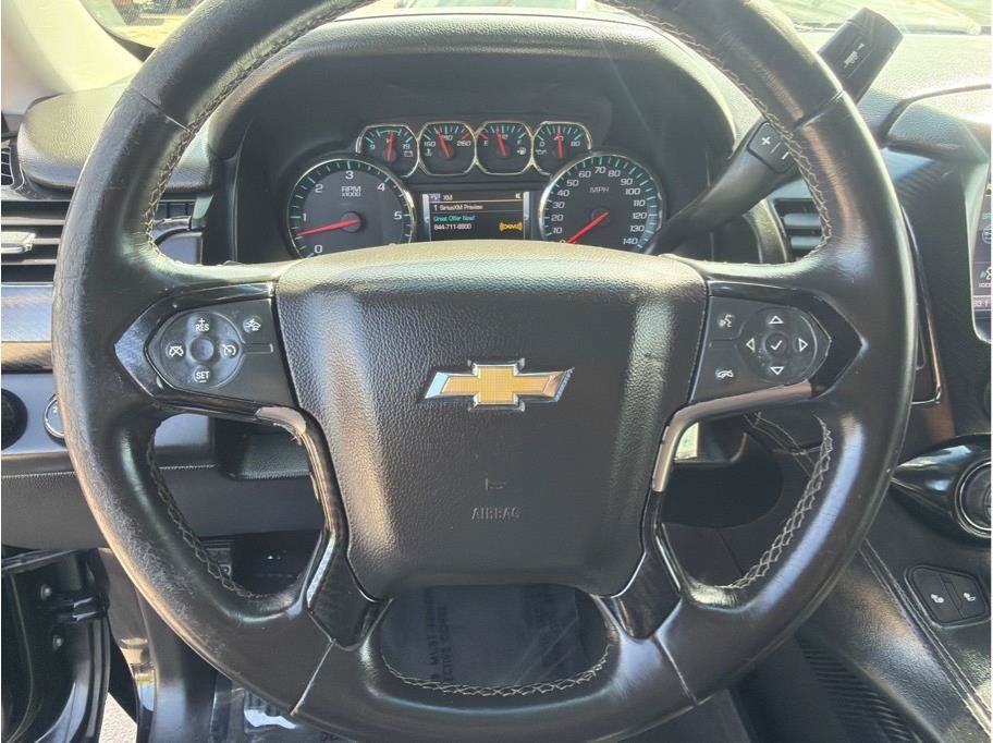 Used 2015 Chevrolet Suburban LT AWD/4WD image 7