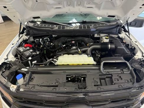 Used 2025 Ford F150 XLT AWD/4WD image 26