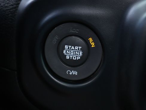 Used 2020 Jeep Wrangler Unlimited Sport AWD/4WD image 14