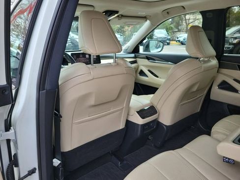 Used 2023 INFINITI QX60 Luxe w/ Vision Package image 15