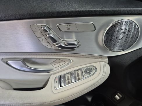 Used 2016 Mercedes-Benz C 300 4MATIC Sedan image 25