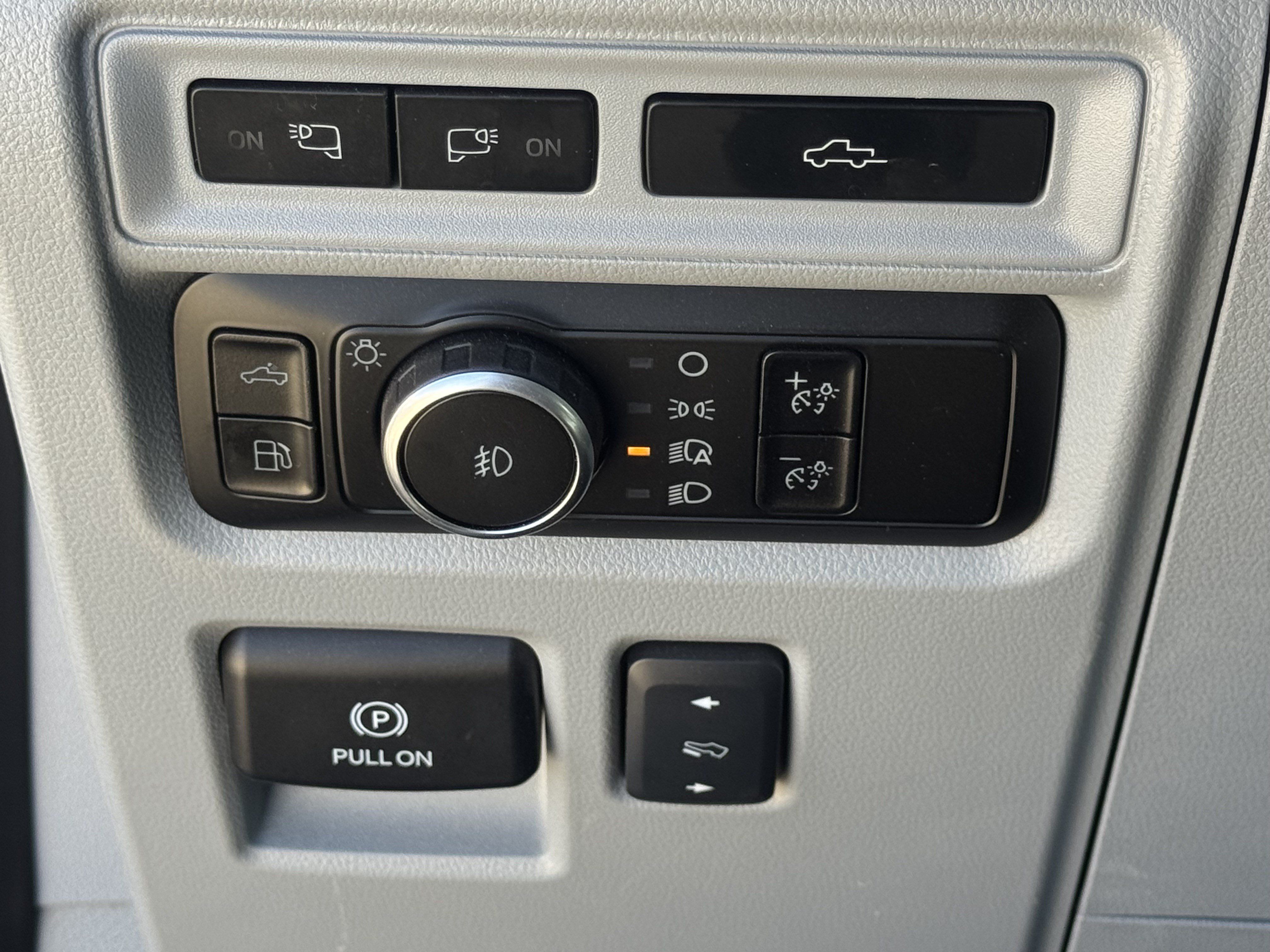 Used 2023 Ford F150 Limited AWD/4WD image 26