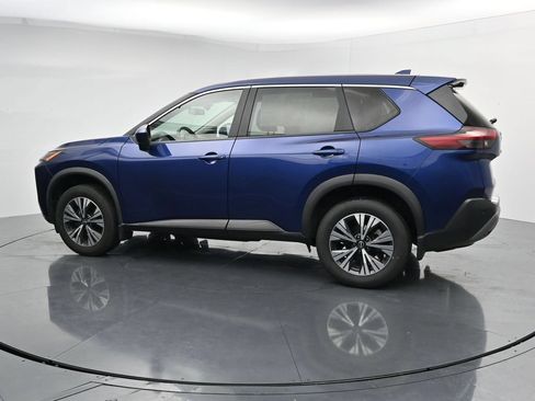 Used 2023 Nissan Rogue SV AWD/4WD image 5