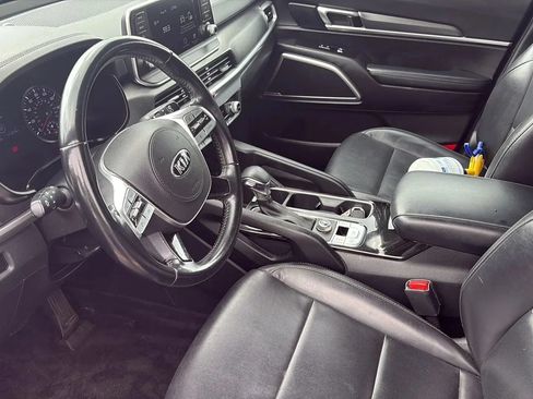 Used 2020 Kia Telluride LX FWD image 22