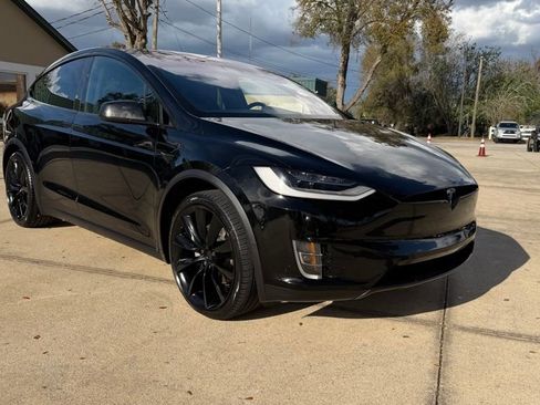 Used 2020 Tesla Model X Long Range image 41
