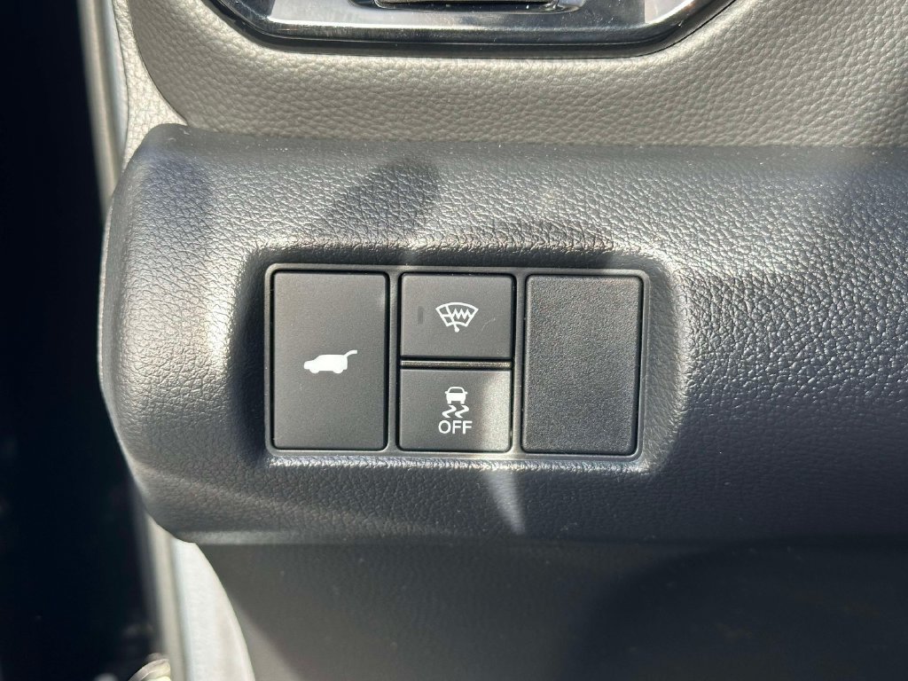 Used 2025 Honda Pilot Black Edition image 31