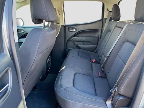 Used 2022 Chevrolet Colorado LT w/ Safety Package image 22