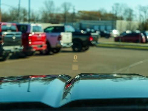 Used 2021 GMC Sierra 2500 AT4 w/ AT4 Premium Plus Package image 29