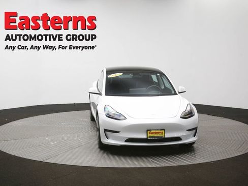 Used 2023 Tesla Model 3 Standard Range image 48