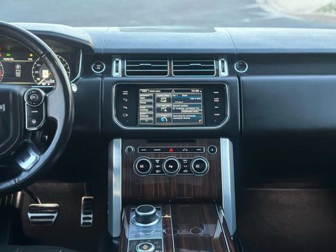 Used 2015 Land Rover Range Rover Supercharged image 29
