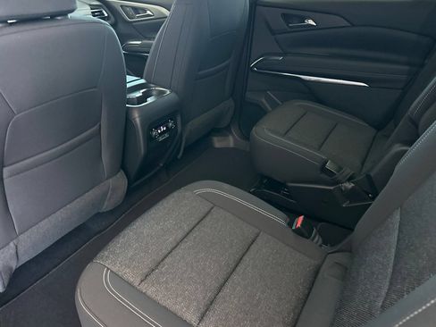 New 2026 Chevrolet Traverse LT FWD image 12