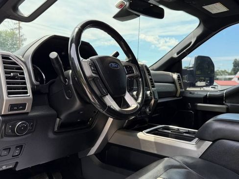 Used 2018 Ford F250 Platinum w/ Platinum Ultimate Package AWD/4WD image 15