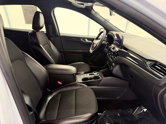 Used 2025 Ford Escape ST-Line AWD/4WD image 20