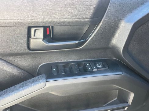 Used 2025 Toyota Tacoma SR5 image 6