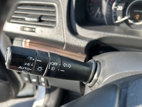 Used 2016 Honda CR-V Touring image 21