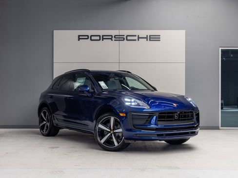 New 2025 Porsche Macan image 9