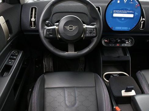 Used 2025 MINI Cooper Countryman S image 14