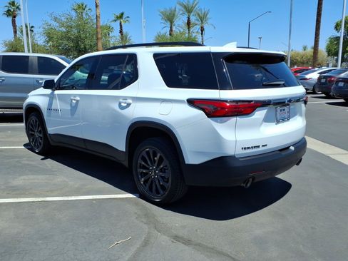 Used 2023 Chevrolet Traverse RS AWD/4WD image 6