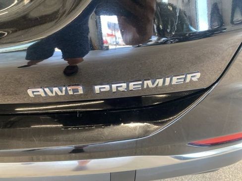 Used 2020 Chevrolet Equinox Premier AWD/4WD image 6