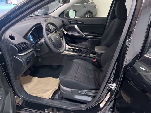New 2026 Mitsubishi Eclipse Cross ES image 9